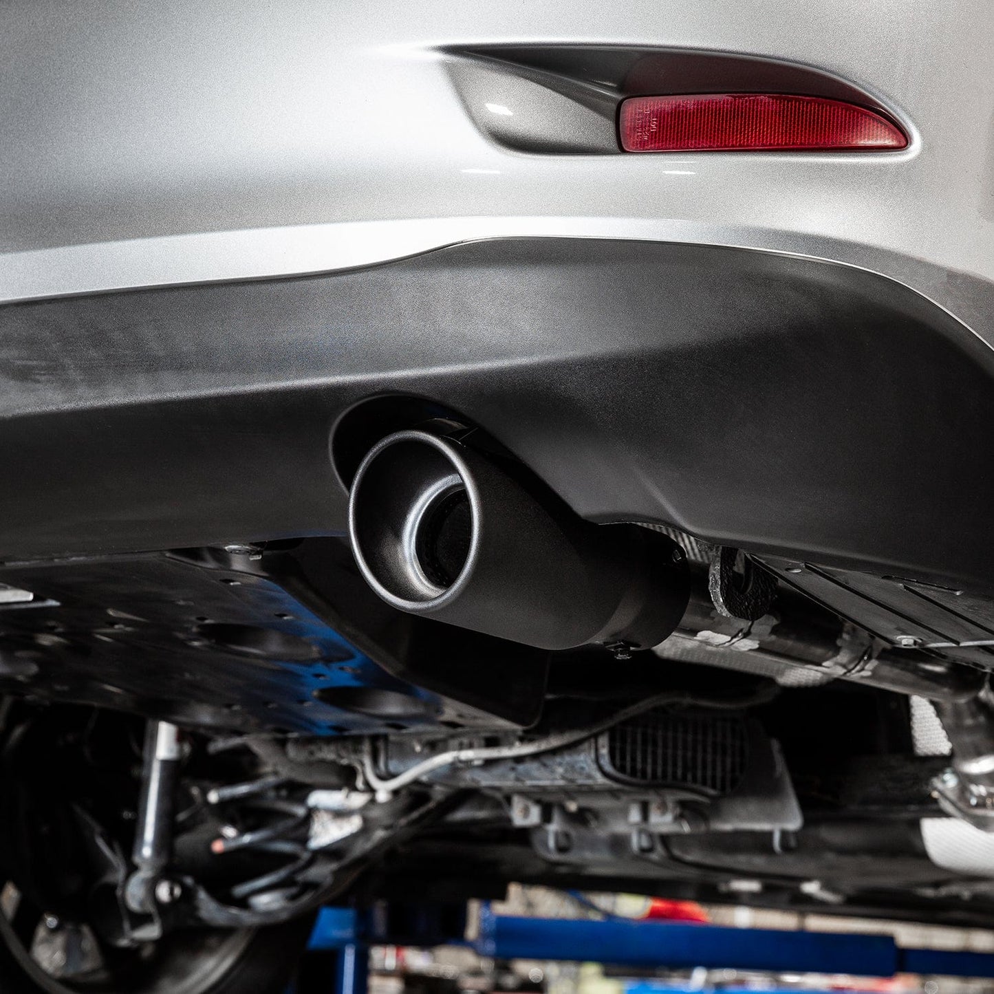 DC Sport 2.875" Inlet 3.87" Outlet Universal Bolt On Exhaust Slant Cut